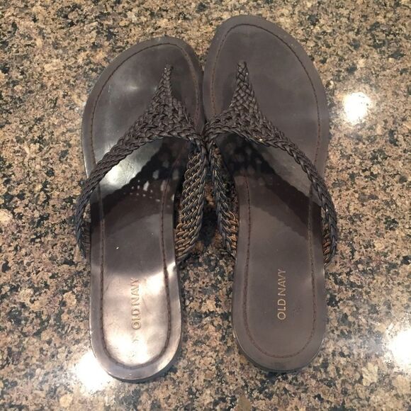 Old Navy Brown Sandals Flats - Picture 1 of 4